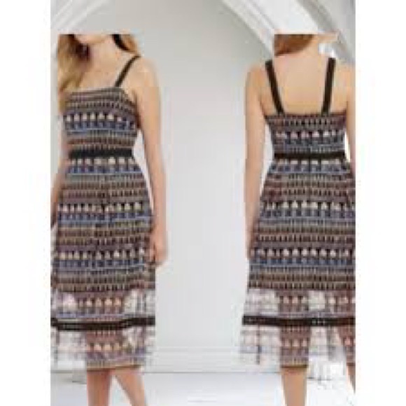 ANTONIO MELANI Dresses & Skirts - Antonio Melani Gwynn Black with multi-color embroidery midi dress Size 6